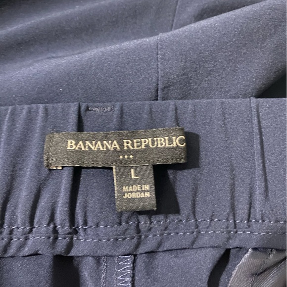 Banana Republic Soft Cargo Joggers, size Large - Picture 3 of 9